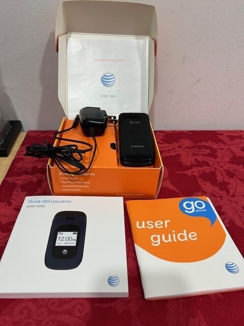 AT&T Go Phone Z222 w/ Box and Instruction Manual