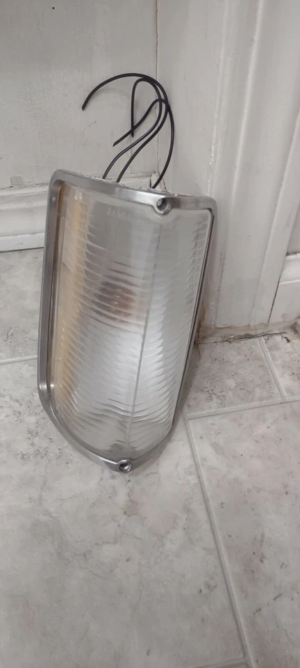 1972 Pontiac Grandville Left Front Lens And Bezel - Image 4 of 4