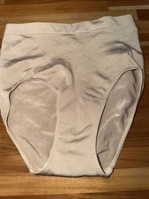 New Italian Imported Shapewear Control Top Nude Brief Women’s Small