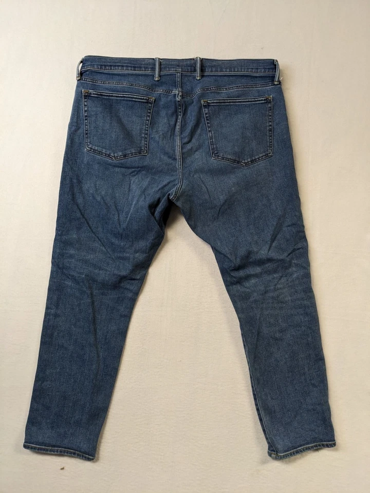 Gap Mens Slim Fit Blue Denim Jeans 40 x 30 Sustainable Cotton Blend Mid-Rise - Image 2 of 4