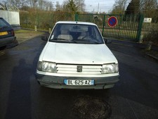 Commodo Peugeot 309