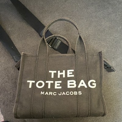 Marc Jacobs The Tote Bag Small Black Zip Tote w/ Detachable Adjustable Strap