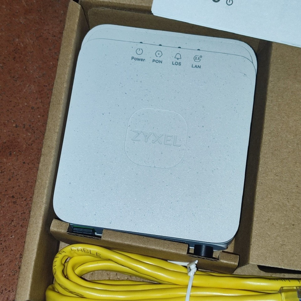MODEM/ROUTER TIM HUB+ ZXHN-H388X + ONT 2,5 GIGA-FTTC -FTTH 1GIGA ...