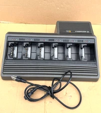 Motorola 6-Bay Radio Battery Charger NTN1177D