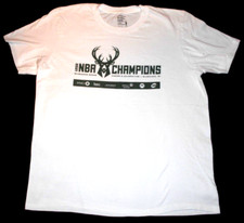 NEW Milwaukee Bucks 2021 NBA CHAMPIONS Parade T Shirt XL