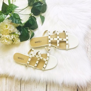 vaneli studded sandals