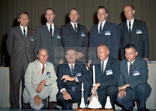 NASA ASTRONAUT GROUP 2 HOUSTON SELECTEES 1962 5X7 PHOTO