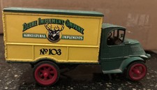 Ertl John Deere 1926 Mack Bulldog #1280 Deere Implement Company Bank #103