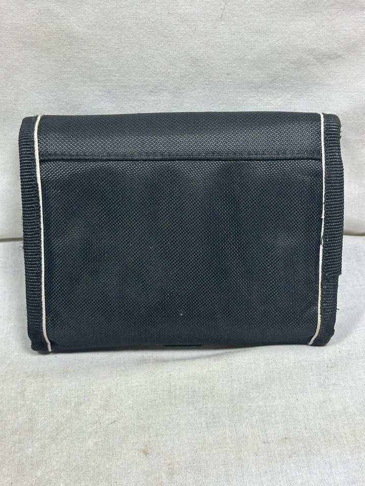 OEM Nintendo DS Carry Case Clip Console Game Case Travel Bag Black - Image 3 of 4