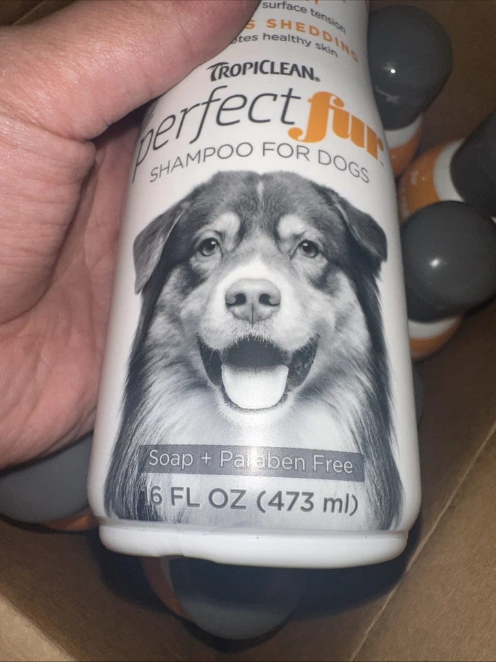 Xampu TropiClean Perfect Fur Detangling And Deshedding Dog 16 oz - Imagem 3 de 4