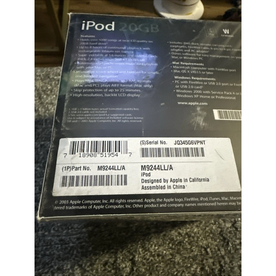 Apple iPod 3rd Generation 2003  Factory Sealed Classic 20GB M9244LL/A - Image 2 of 4