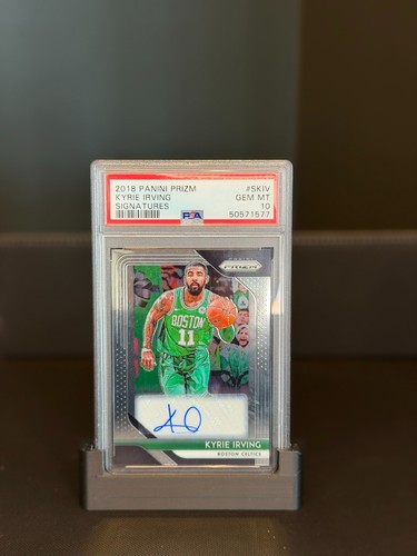 Kyrie Irving #SKIV 2018 Panini Prizm Signatures card