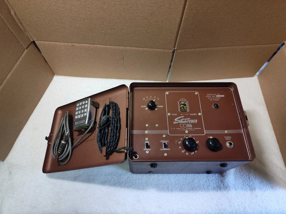 CONN Strobotuner Model ST2 1950 Power's Up, Clean - Image 2 of 4