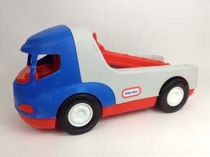 little tikes tow truck