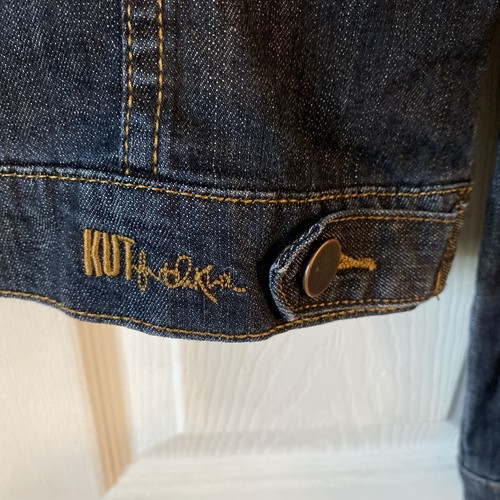 Kut From The Kloth Denim Jeans Jacket Women Size Small Dark Wash 2 Pocket Button - Picture 12 of 15