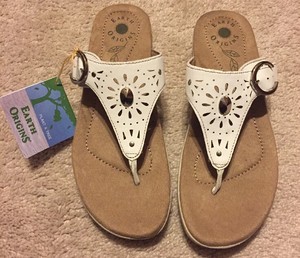 earth origins thong sandals