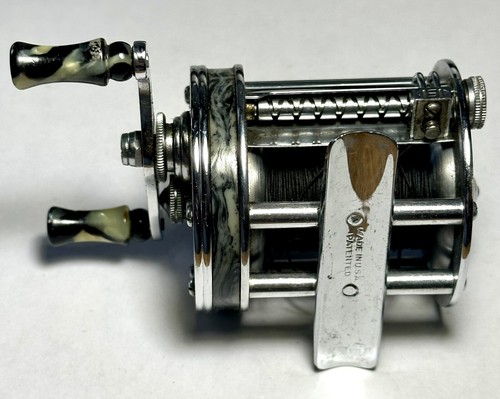 Vintage Shakespeare 1963 Ideal Model HD Nickel Silver Bait Cast Reel - Picture 6 of 6