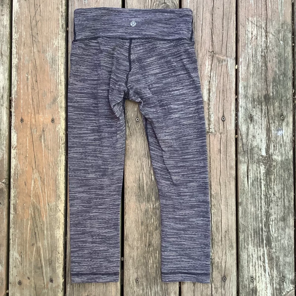 Lululemon Crop Leggings Size 4 Gray Blue Striped Older Style