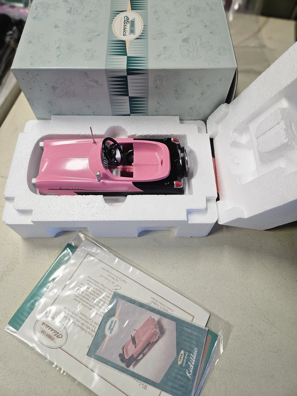 Hallmark Kiddilac Collector Car NOS