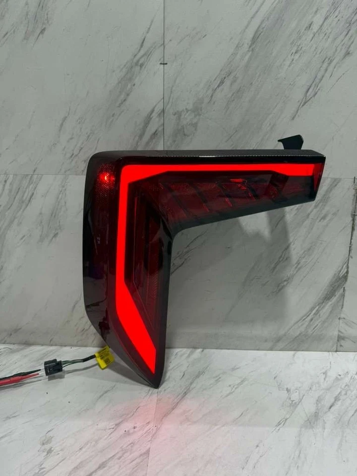 KIA K5 2025 CONJUNTO DE LUZ TRASERA EXTERIOR OEM LADO CONDUCTOR IZQUIERDO LÁMPARA LED 92401-GG010 Foto 3 de 4