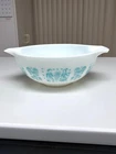 VINTAGE PYREX 444 WHITE WITH BLUE AMISH 4 QUART CINDERELLA MIXING BOWL