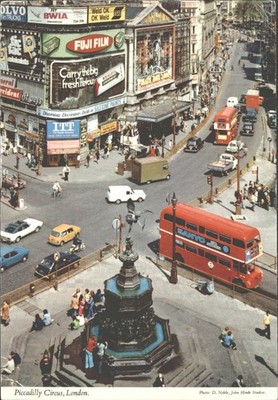 1978 Piccadilly Circus London Postkarte John Hinde Doppeldecker Bus Eros
