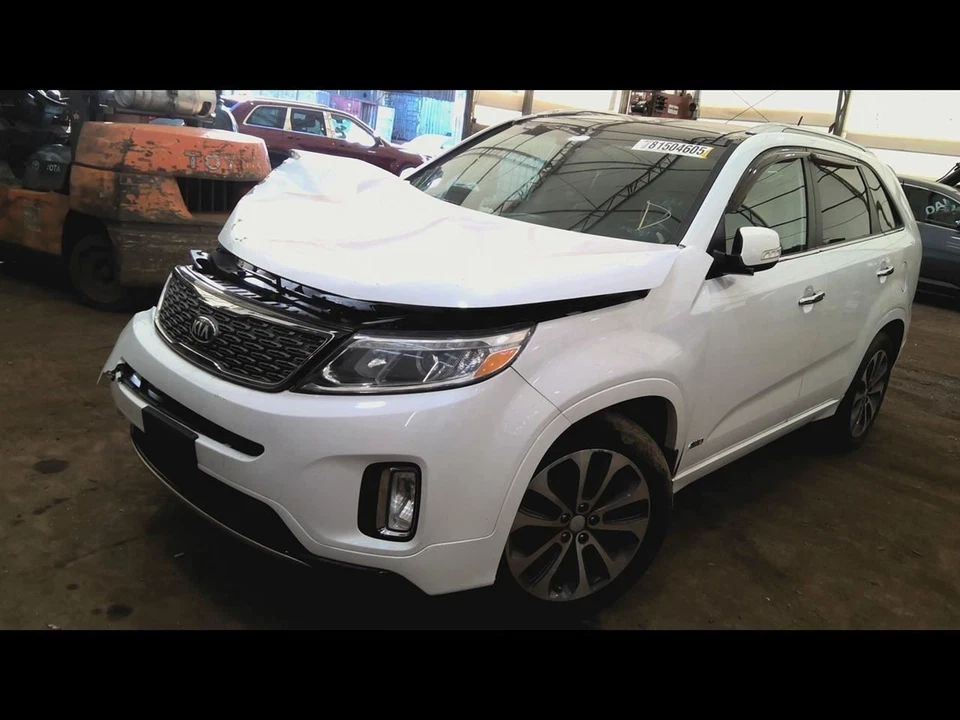 SORENTO 2014 Fuel Vapor Canister 6841048 - Image 4 of 4