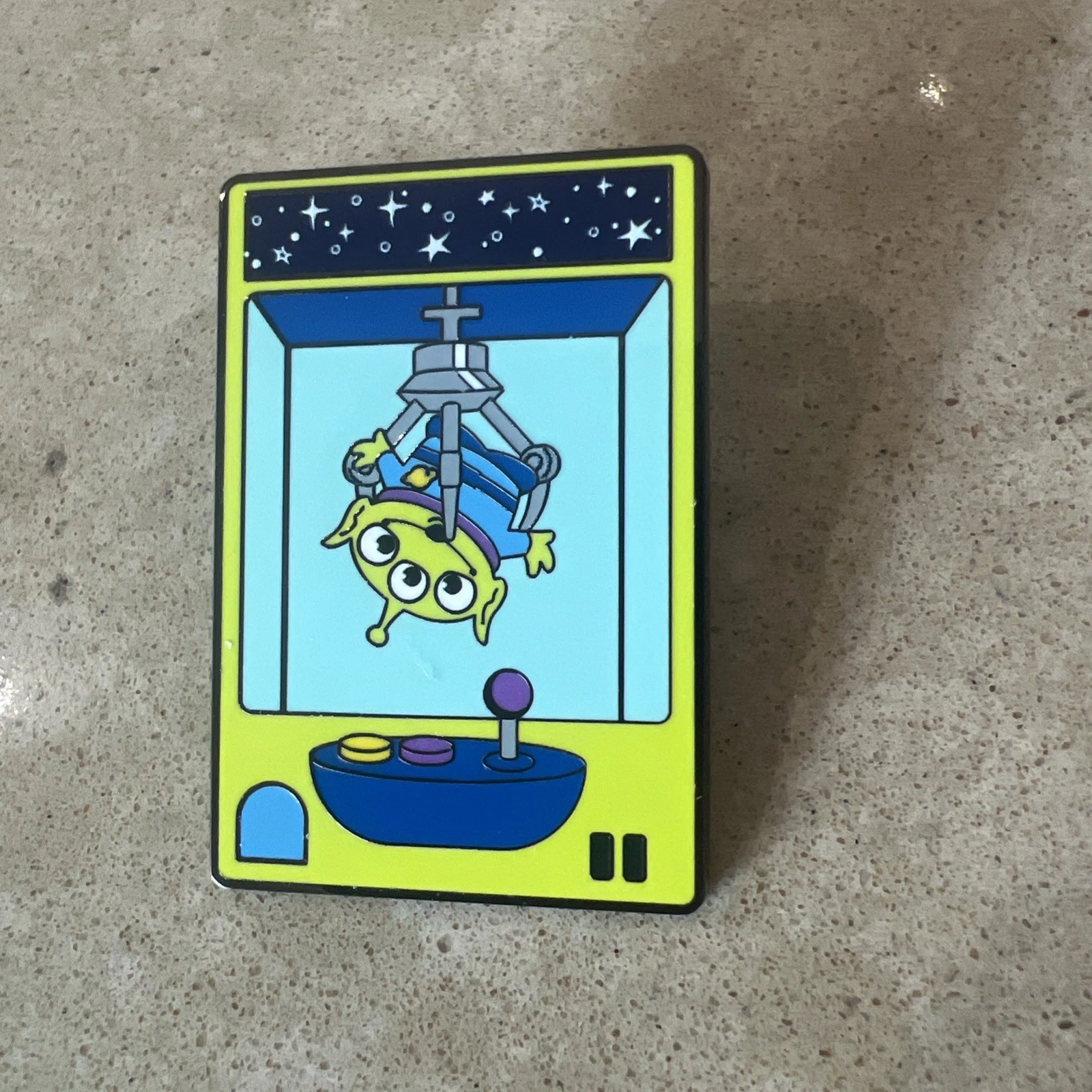Toy Story Claw Machine Blind Box Pin Green ALIEN Gamestop Disney Pixar Game Stop