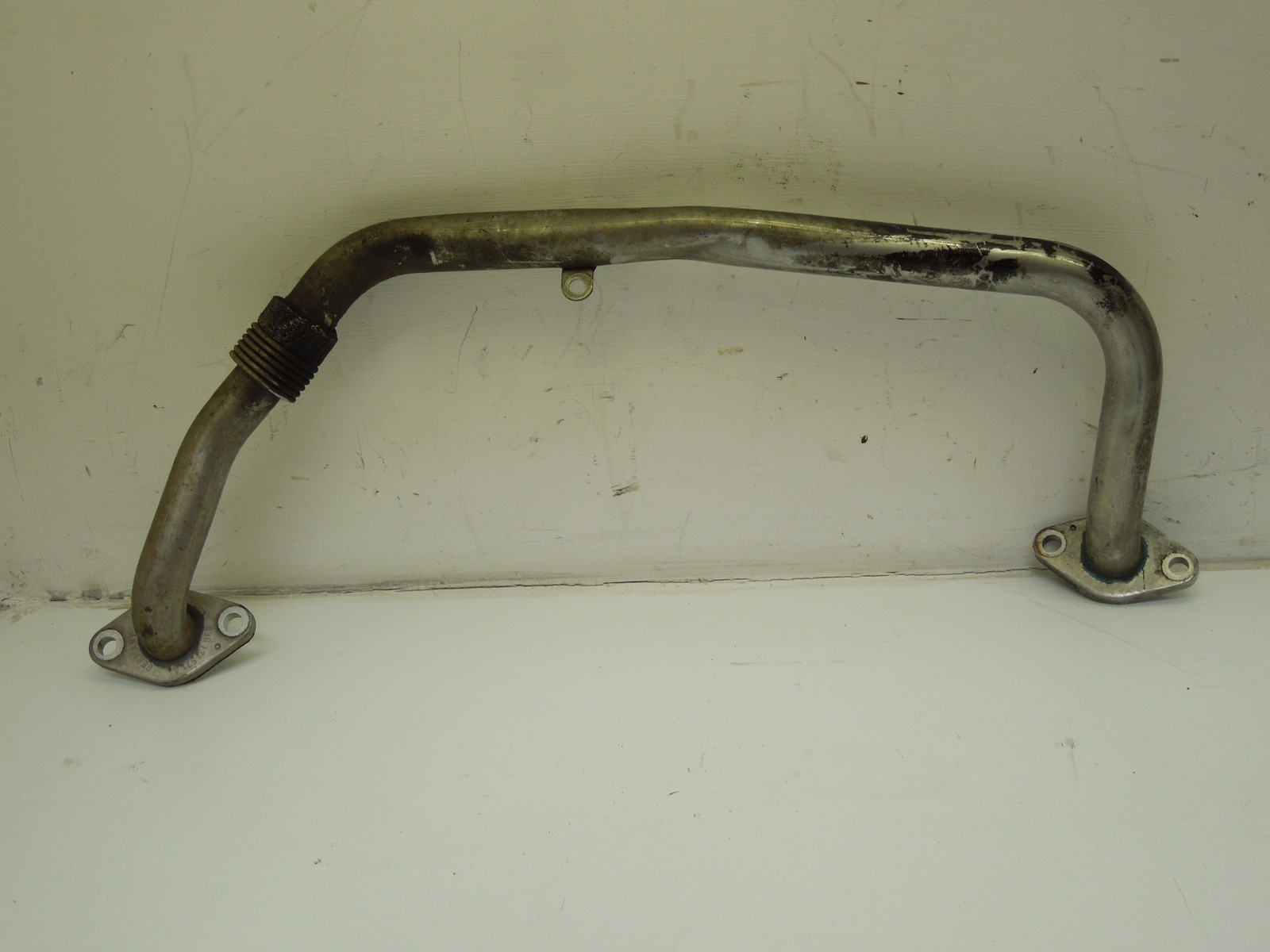 VW Golf 1K Mk5 2.0 TDi EGR Solid Connecting Pipe 03G131521A