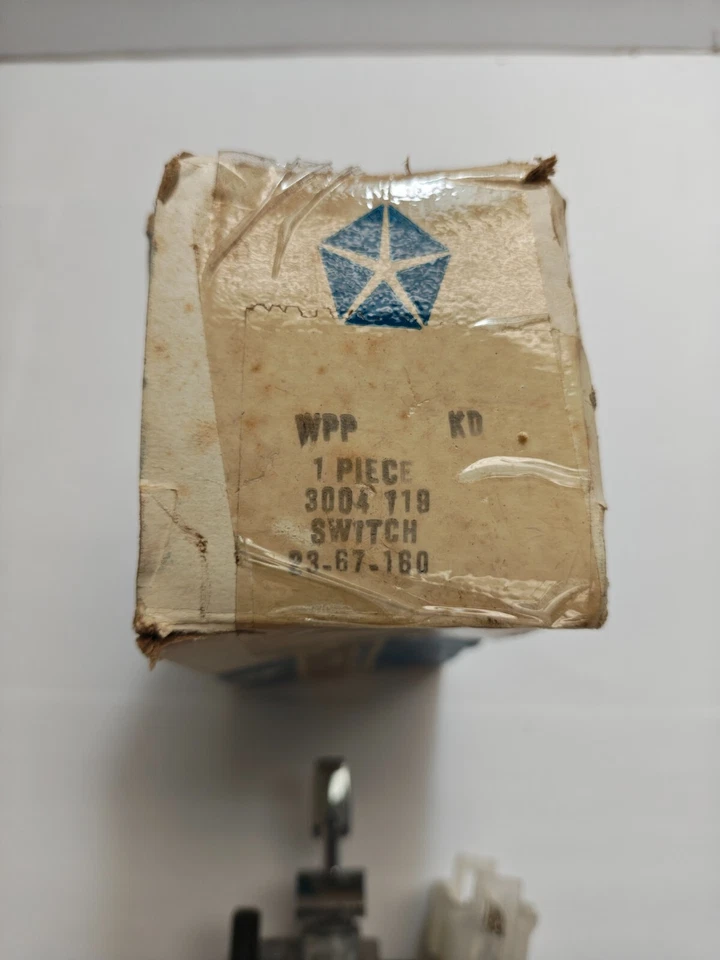 1968 Chrysler Newport New Yorker 2 скорости стеклоочиститель переключатель 3004119 новый из старых запасов. - Изображение 4 из 4