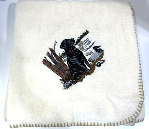 LeModa Beige Fleece Throw with Black Labrador Hunting Dog and Duck NEW - Picture 2 of 7