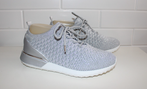 LA STRADA stylischer Low Top Sneaker Blogger silber wie NEU NP 79.95 €