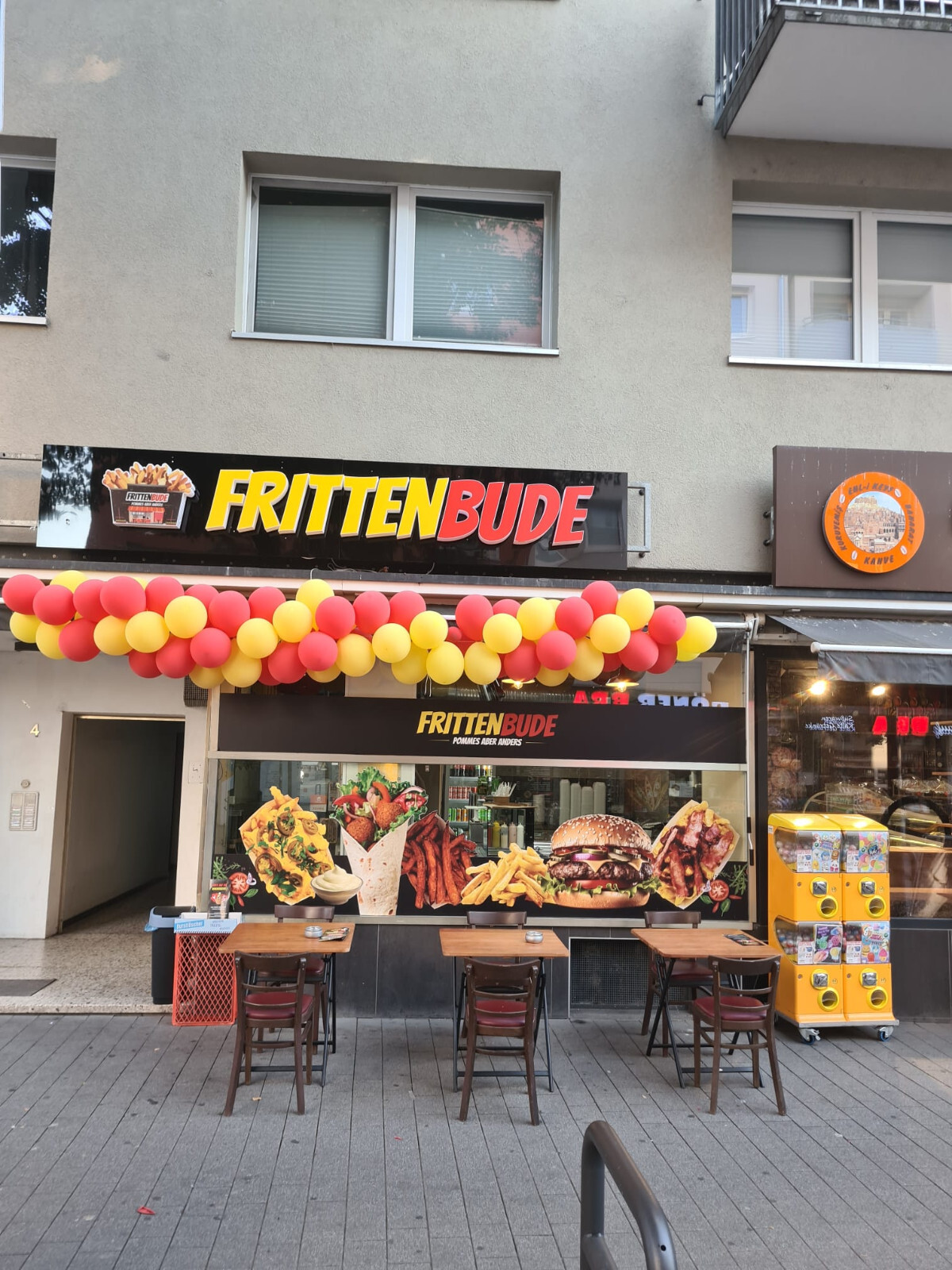 Bild 1 von 2