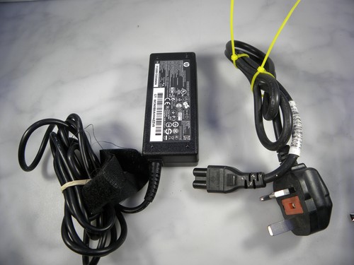 Original HP PPP009C 65W 19,5V 3,33A Laptop Netzteil HP677770 UK #BOX38