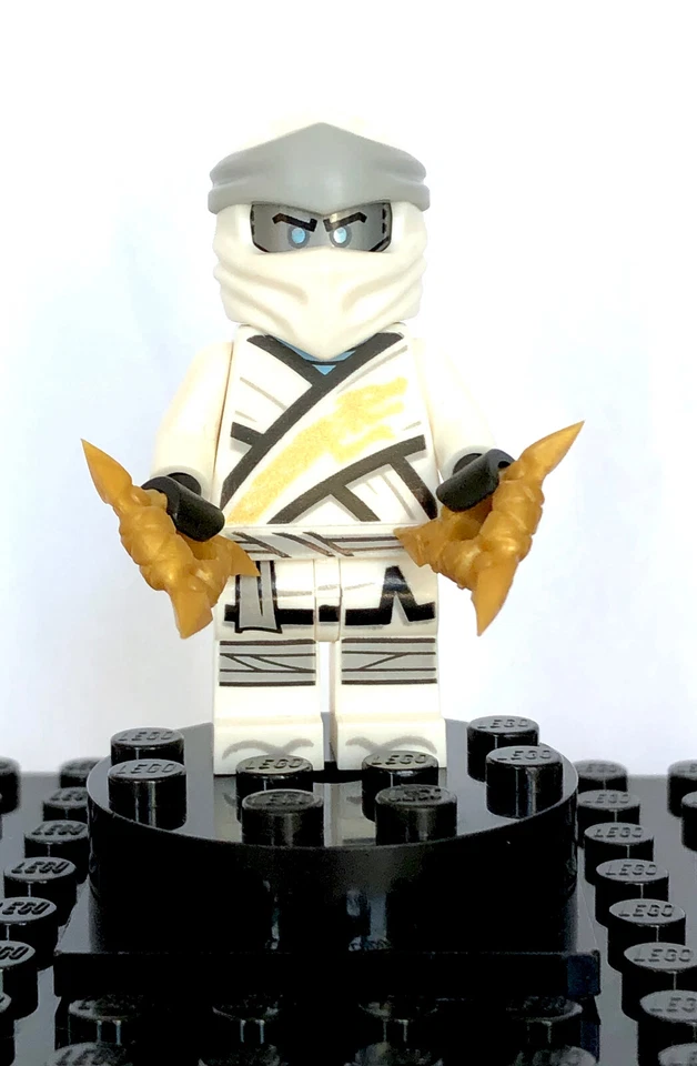 LEGO Ninjago 71749 Final Flight of Destiny's Bounty, photo 1 sur 5