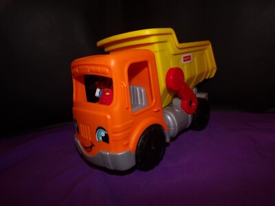 Fisher Price Little People Working Dump Truck TALKS SINGS TRUCK SOUNDS VERY NICE