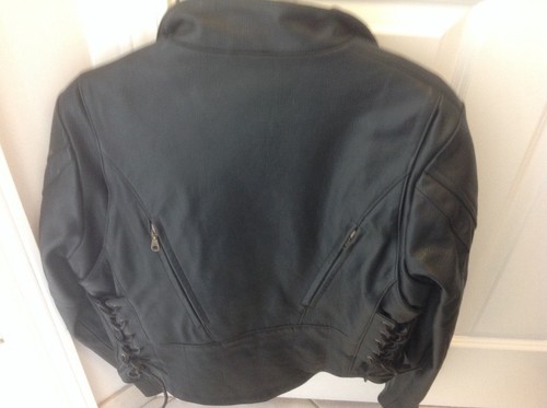 Excelled Black Leather Motorcycle Jacket Size Reg.8 in great shape - Picture 7 of 11