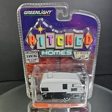 GREENLIGHT - HITCHED HOMES - 1962 SHASTA AIRFLYTE - SERIES FOUR