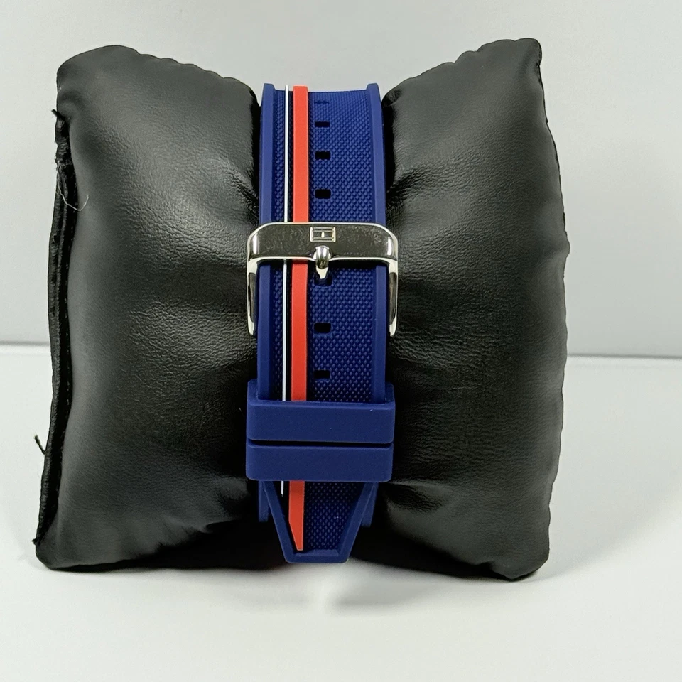 Tommy Hilfiger Clark Multifunction Blue Dial Silicone Model 1792083 Men Watch - Image 2 of 4