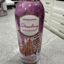 ALL NEW Strawberry Snowflakes Concentrated Room Spray 1.5 oz Bath Body Works