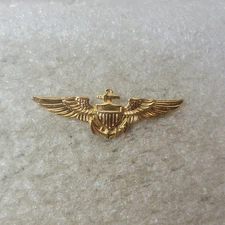 US Navy Naval Aviator Wings Pin Gold Eagle Anchor Pilot Badge Military Insignia