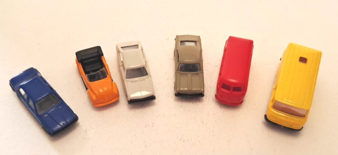 Lot De 14 Voitures Miniatures Wiking – Échelle N – Modèles Variés Pour Collectionneurs