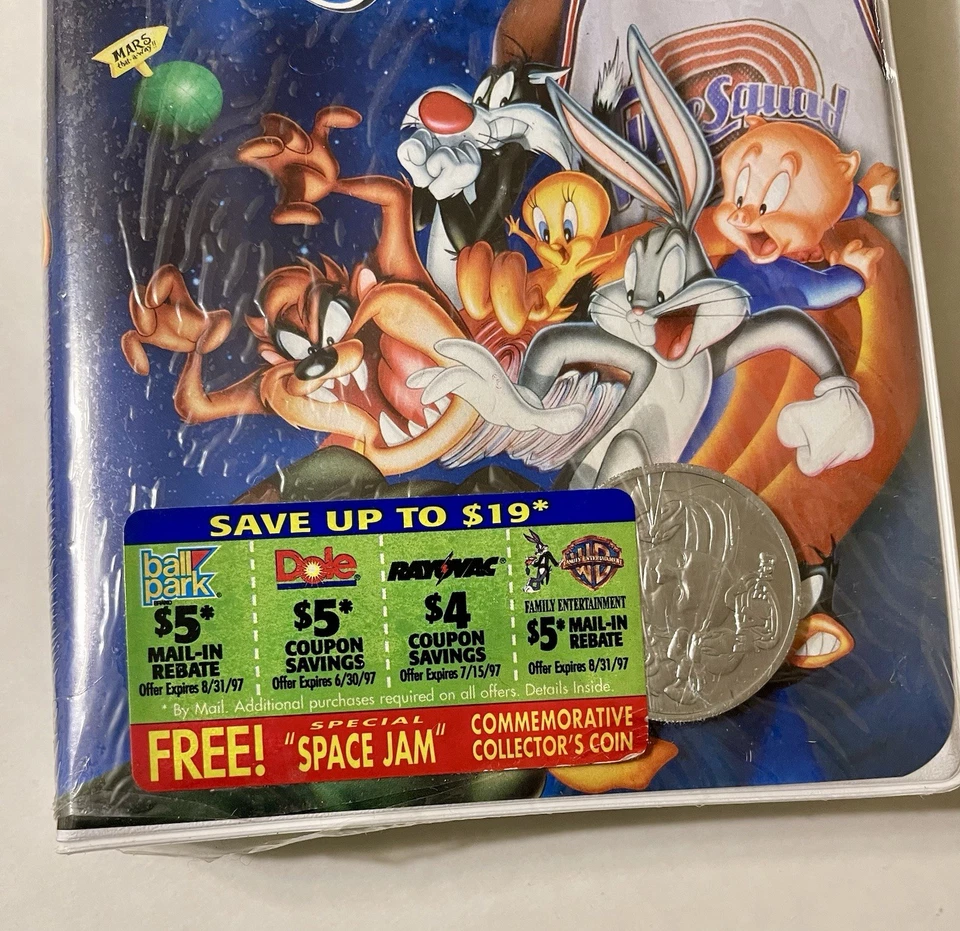 Space Jam w/ Collector's Coin VHS, 1997 Clam Shell WB Brand New Factory Sealed - Image 3 of 4