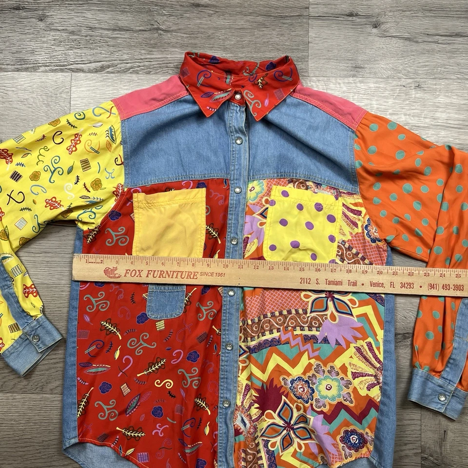 Vintage HYPE Womens Button Down Long Sleeve Blouse Size Medium - Image 4 of 4