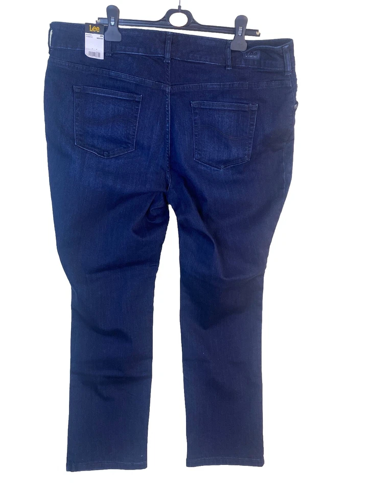 Lee Jeans Women's Size 22W Blue Denim Relaxed Fit Straight Leg Mid Rise NEW - Image 2 of 4