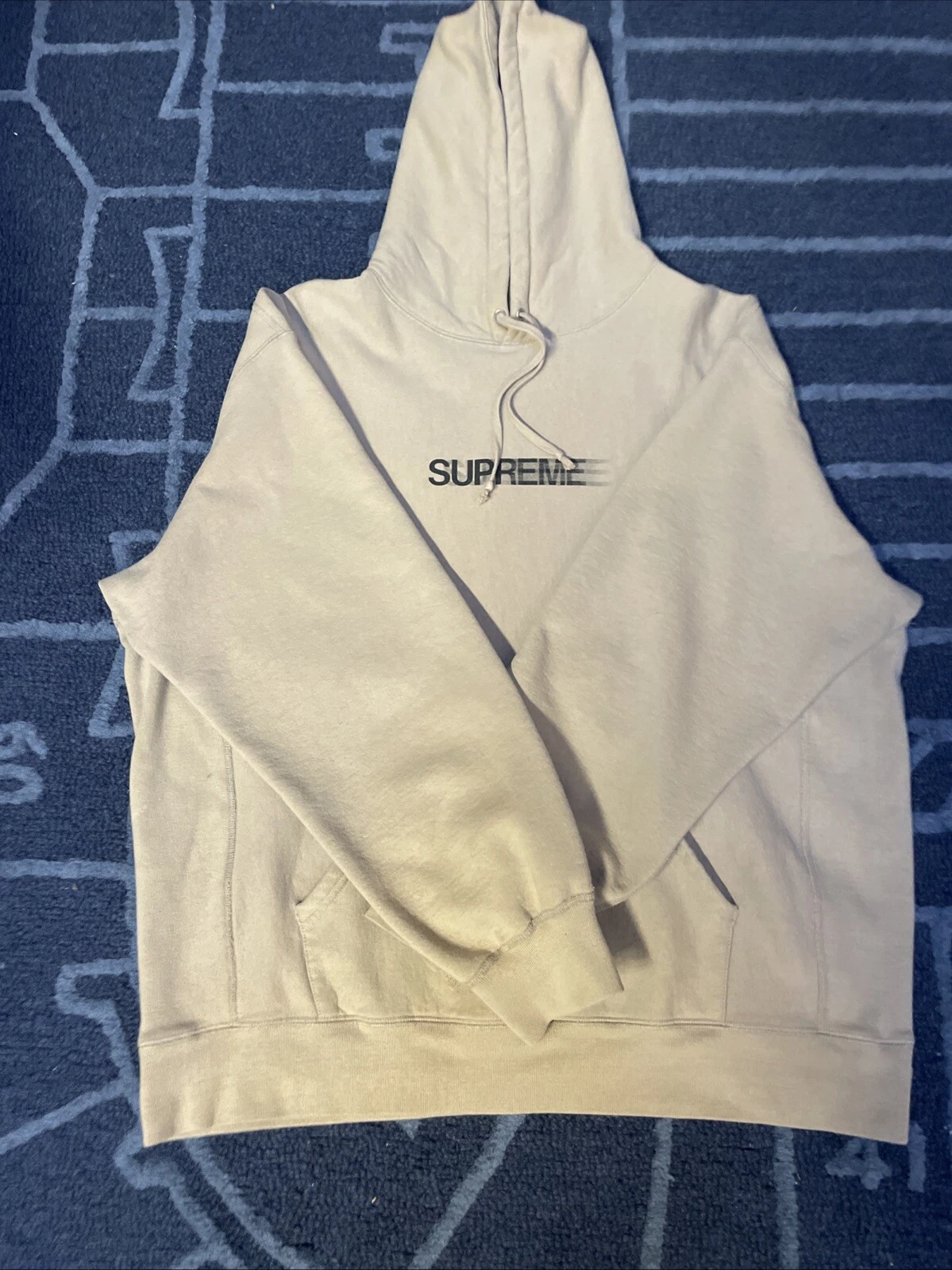 Sweat à capuche Supreme 