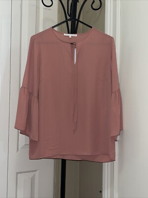 NWT VIOLET+CLAIRE  blouse  PINK NUDE