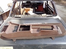 Braune Mittelkonsole Tunnel Verkleidung Mercedes W201 190E A2016806750 8310 Braune Mittelkonsole Tunnel Verkleidung Mercedes W201 190E A2016806750 8310