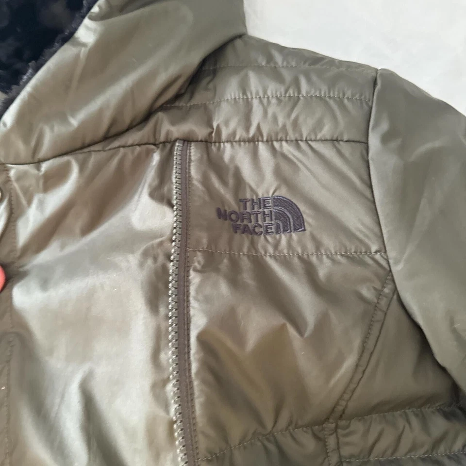The North Face Women's Hooded Parka Jacket Size Medium - Khaki - Image 2 of 4