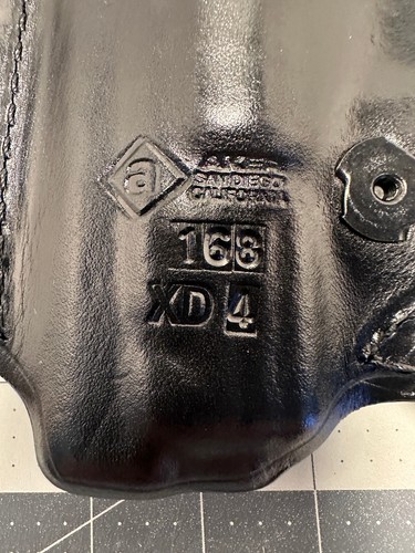 Aker® Leather 168 FlatSider™ XR12 RH Black OWB Belt Holster, SPRINGFIELD XD 4" - Picture 16 of 19